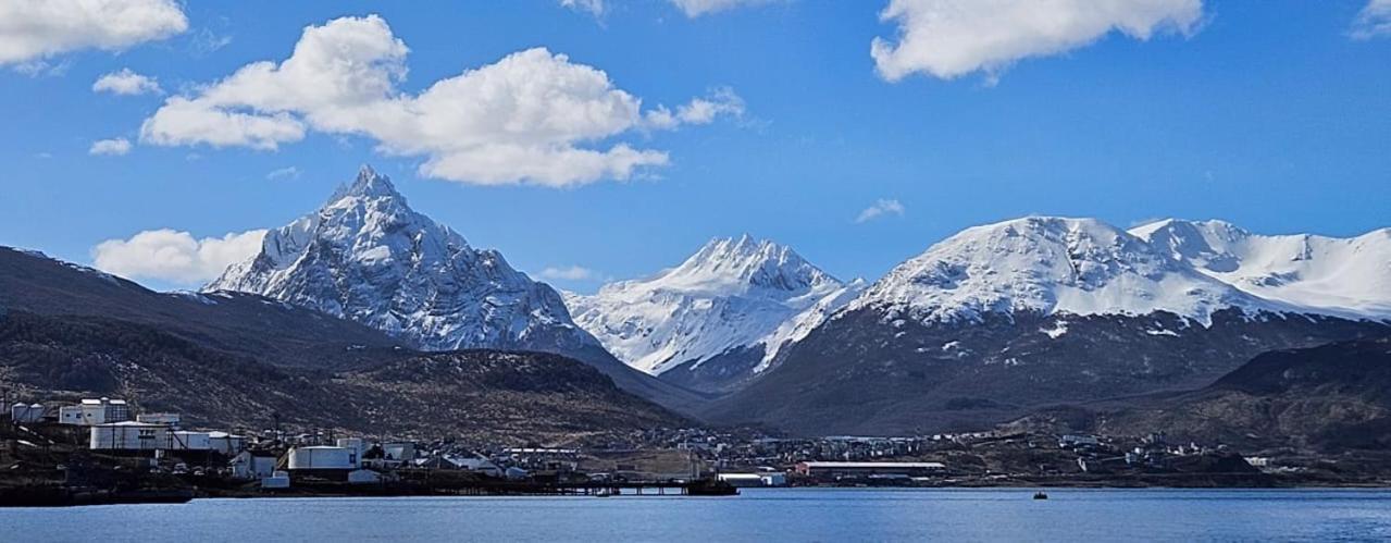 Mirador Del Beagle Hosteria Ushuaia Exterior photo